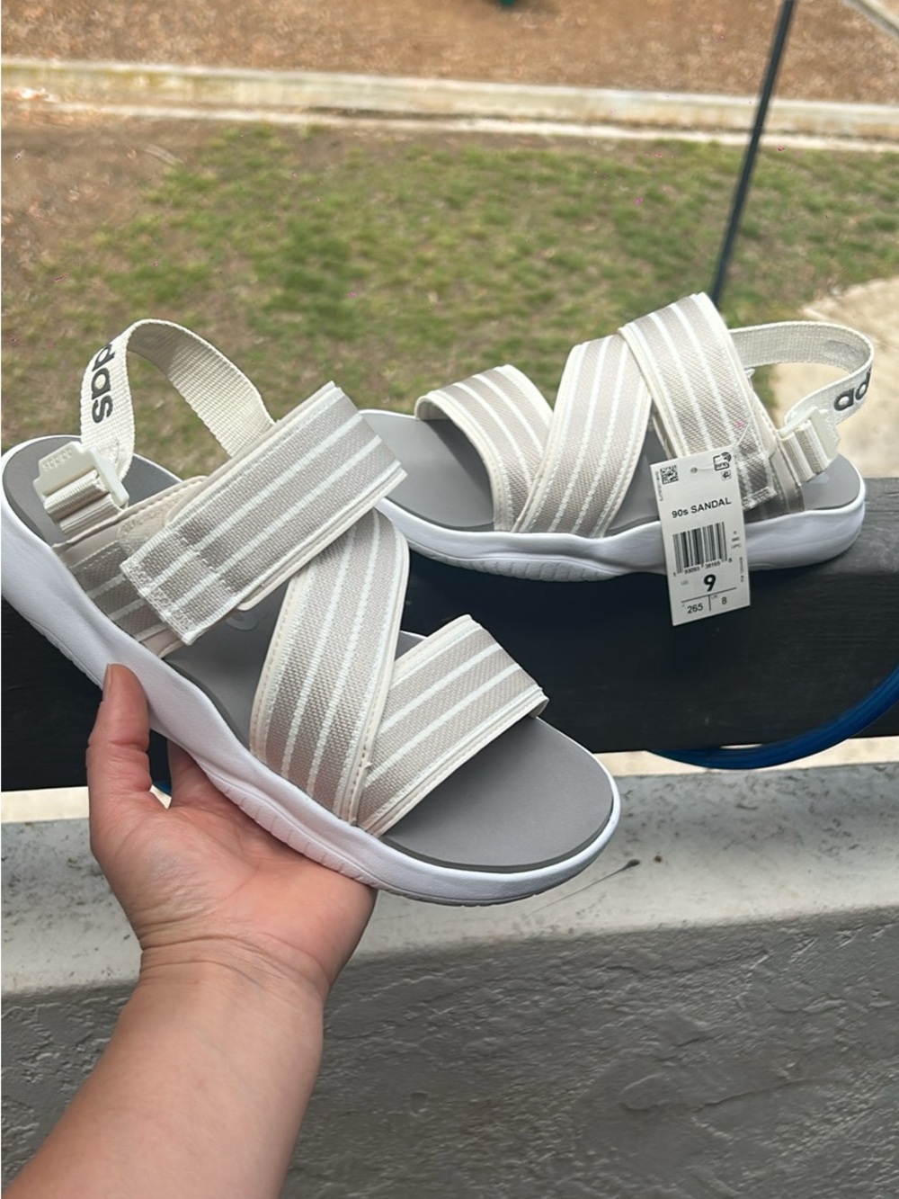 Adidas 90’s sandals